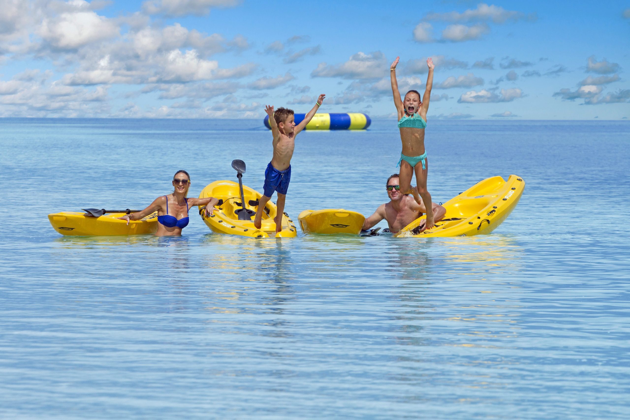 BlueSafari-alphonse-kayaking-10-MelissaVdWalt